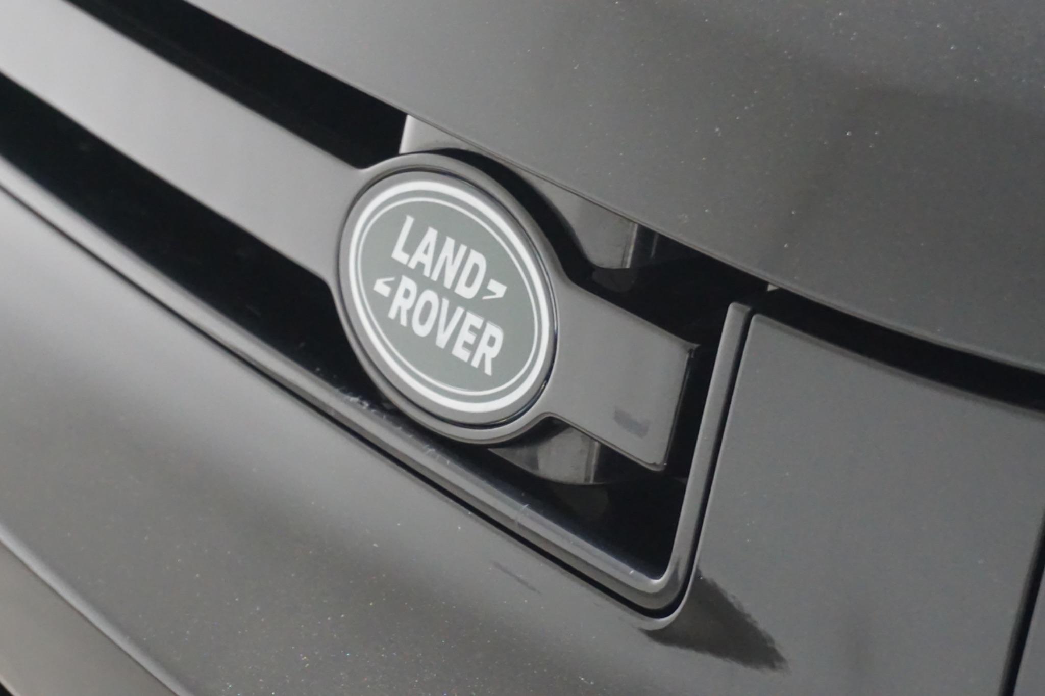 Land Rover Defender 110 3.0 D300 MHEV X-Dynamic HSE Auto 4WD Euro 6 (s/s) 5dr